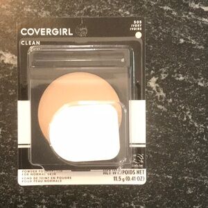 COVERGIRL Cream Foundation Matte Finish